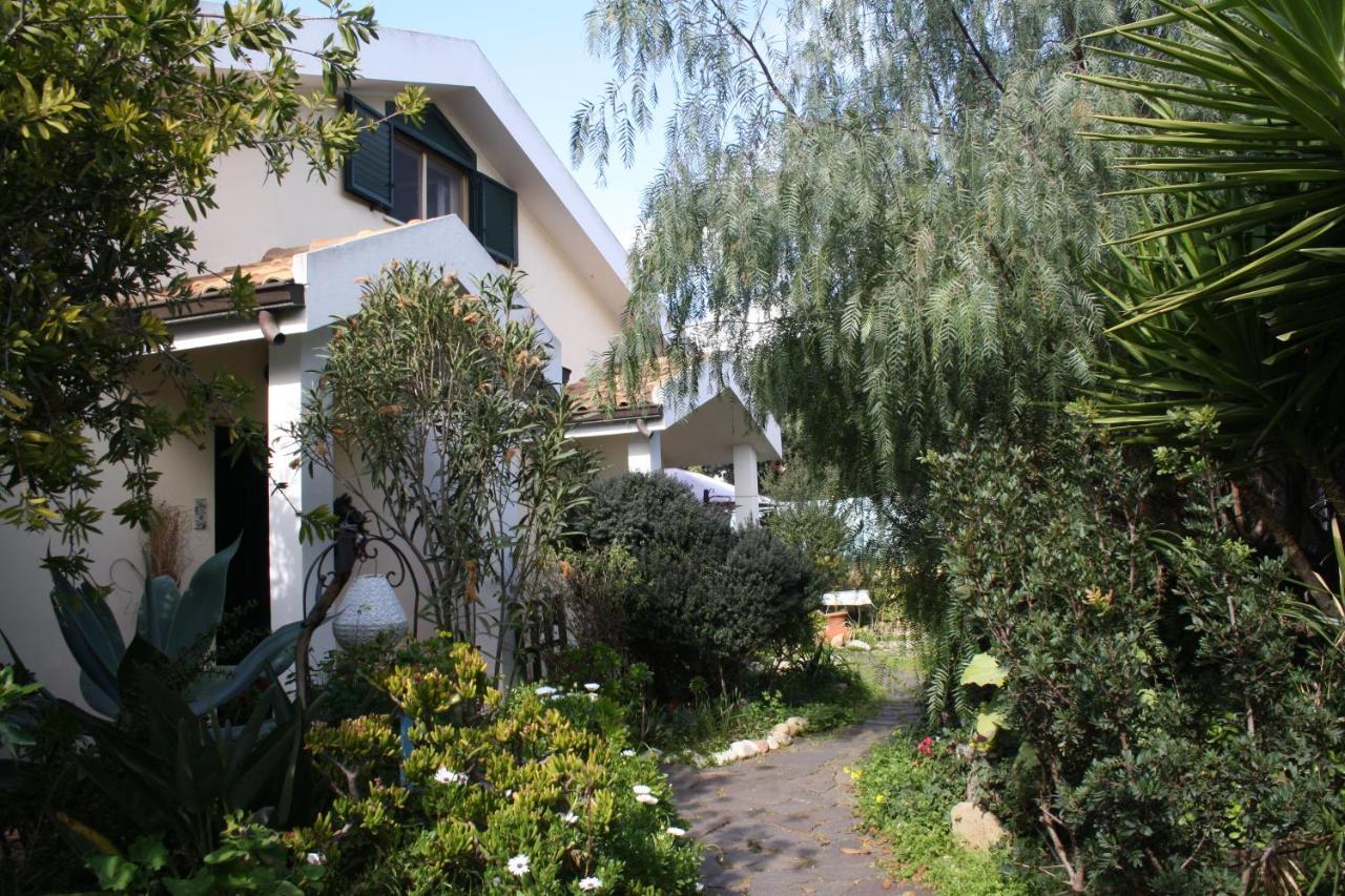 La Pirata Capitana Bed & Breakfast Costa degli Angeli Exterior photo